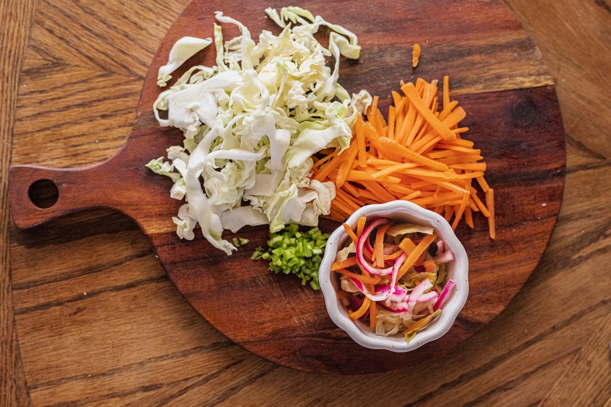 Fresh vegetable stir-fry with tofu
